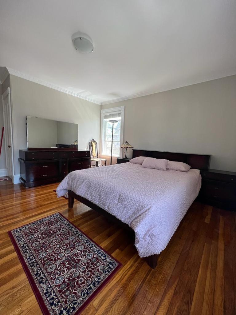 Private Room In A Grand House Boston Exteriér fotografie